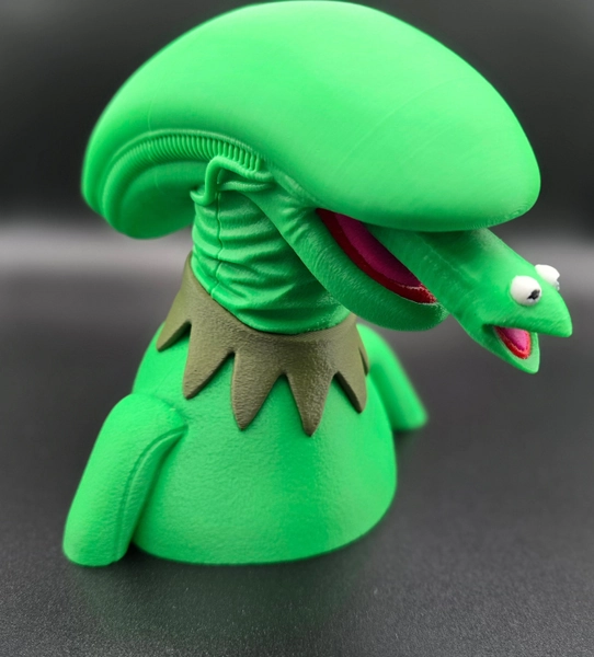 Xenokermit Bust / Alien Kermit Bust / Xenomorph Kermit