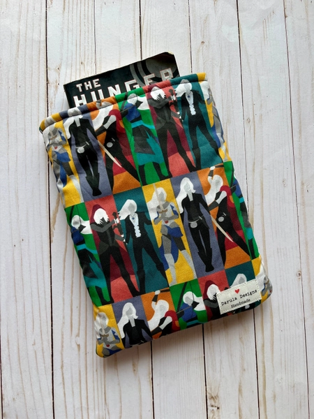 Throne of Glass Booksleeve | Book Pouch | Book Cover | Padded Book Sleeve | Book Protector