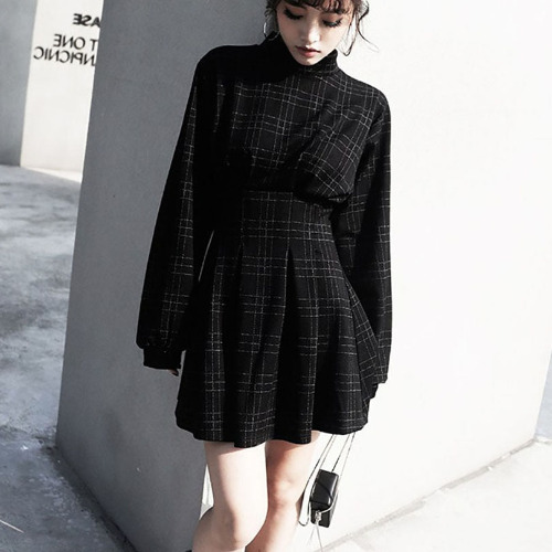 'Reap your Sorrow' Black and Grey Plaid Long Puff Sleeved Dress - Black/Grey / S