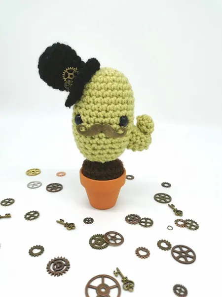 Steampunk Cactus, Home Office Décoration, Bureau Plante, Cactus Cadeau, Vêtements steampunk, Nature fleur, salon décoration, doux à la main