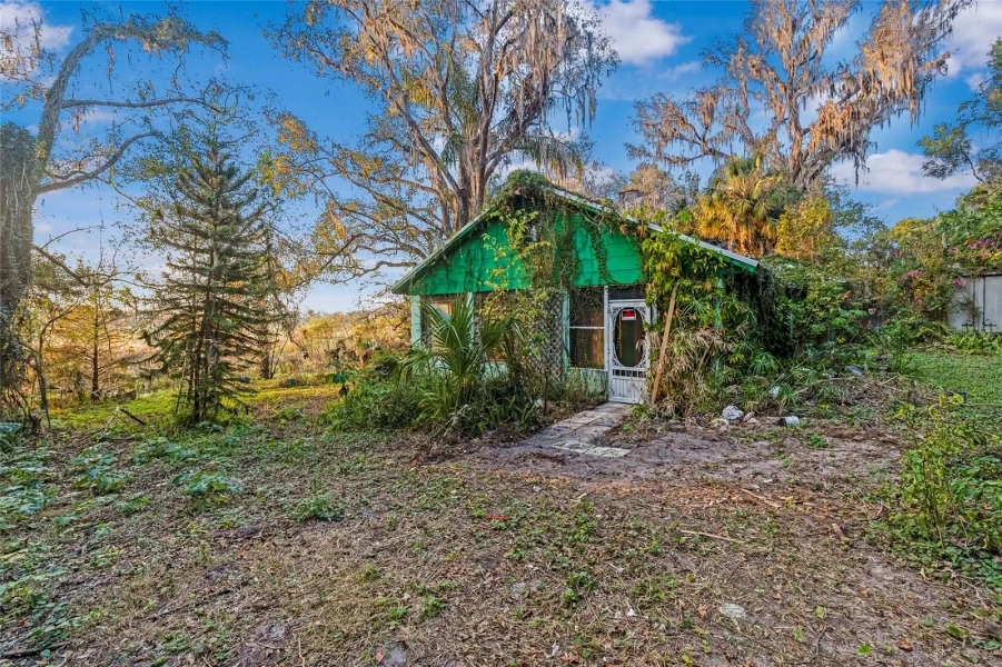 39 Acres of Land with Home for Sale in Inverness, Florida