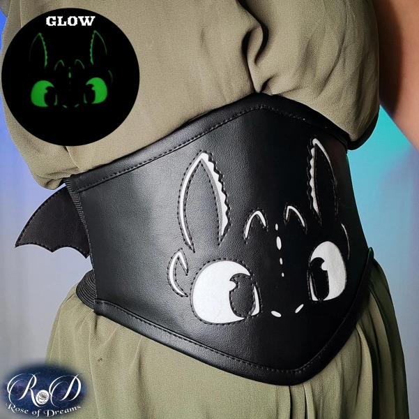 Toothless Glow Corset – How to Train Your Dragon Inspired – Glows in the Dark
