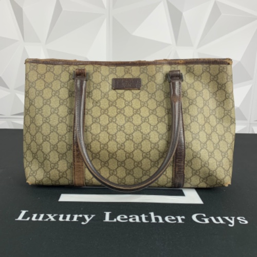 Gucci GG Supreme Monogram Handbag