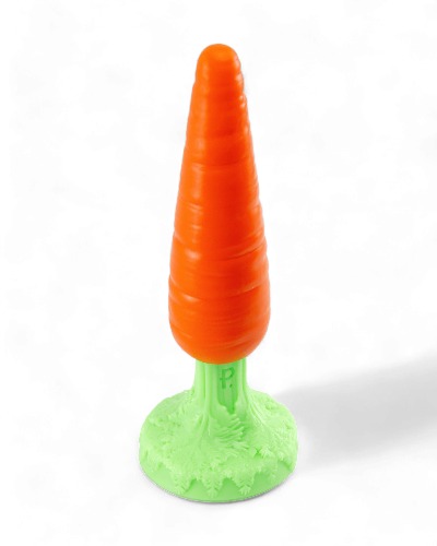 Carrot Novelty Dildo - L / Medium Shaft/Firm Base / Carrot