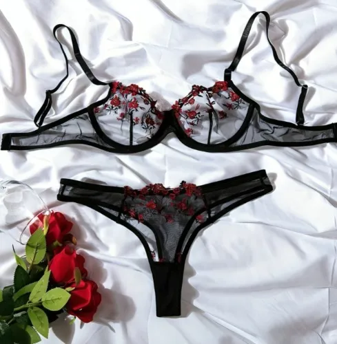 Cute lingerie 🌹