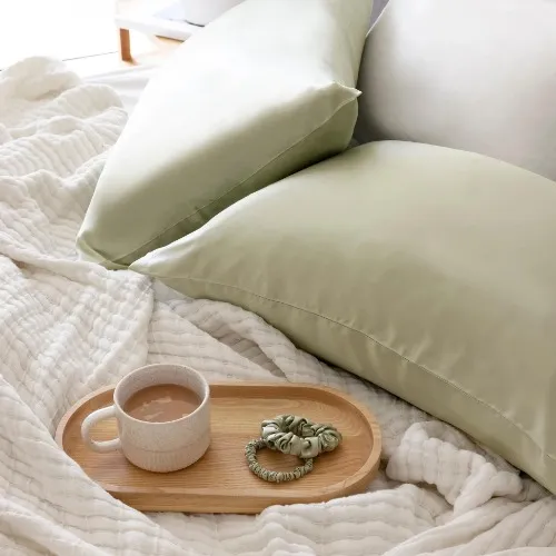 Silk pillowcase set 🛏️✨