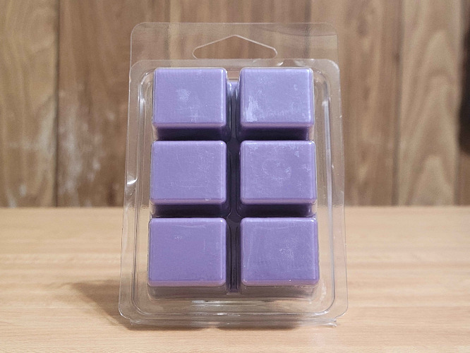 Maddie's Butterscotch Delight Wax Melts - Purple