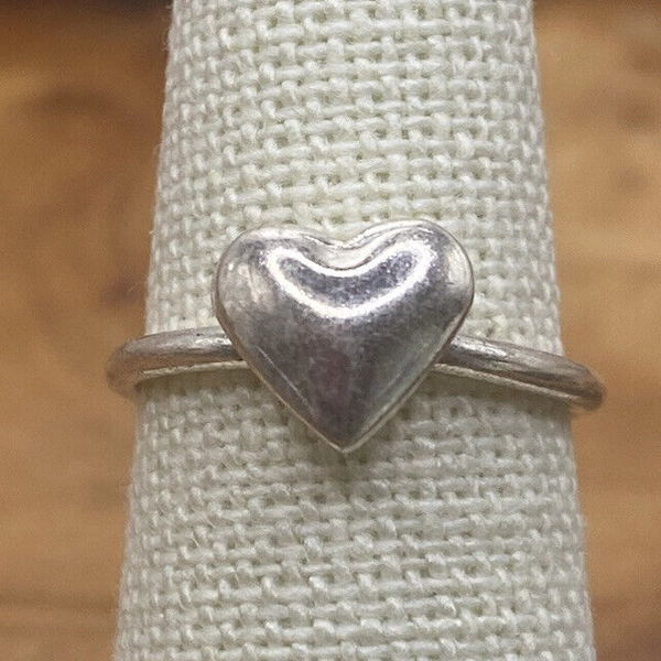 NEW MEXICO STERLING SILVER SMOOTH HEART RING SIZE 5