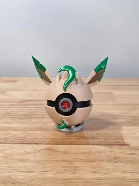 Leafeon Themed Pokeball - 100mm - Shiny