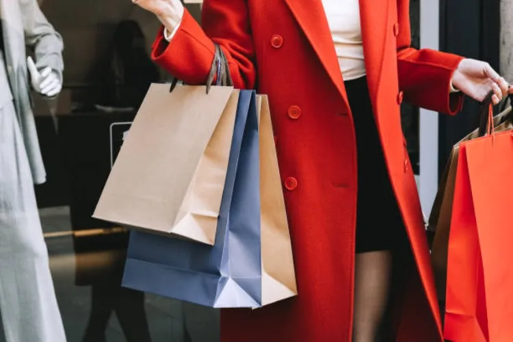 €666 Shopping Spree