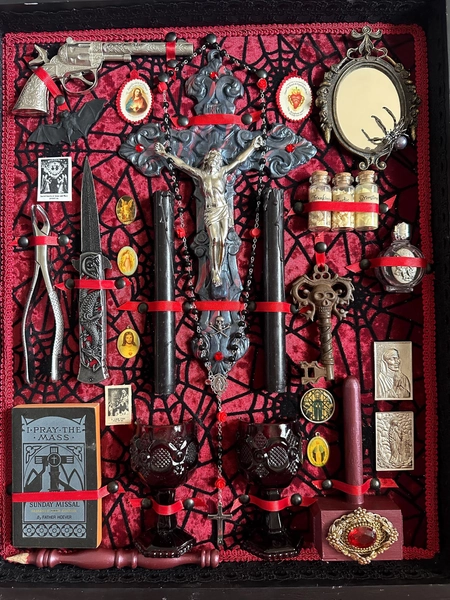 Large Vampire Slayer Kit, Shadow Box, Dracula Memorabilia, Dark Academia, Oddities and Curiosities, Goth and Gore, Vlad’s Castle