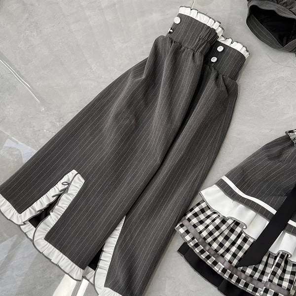 [$16.99]Dark Gray Striped Pattern Trumpet Sleeves