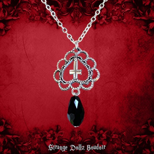 Haunted Love necklace, Gothic Jewellery, Strange Dollz Boudoir