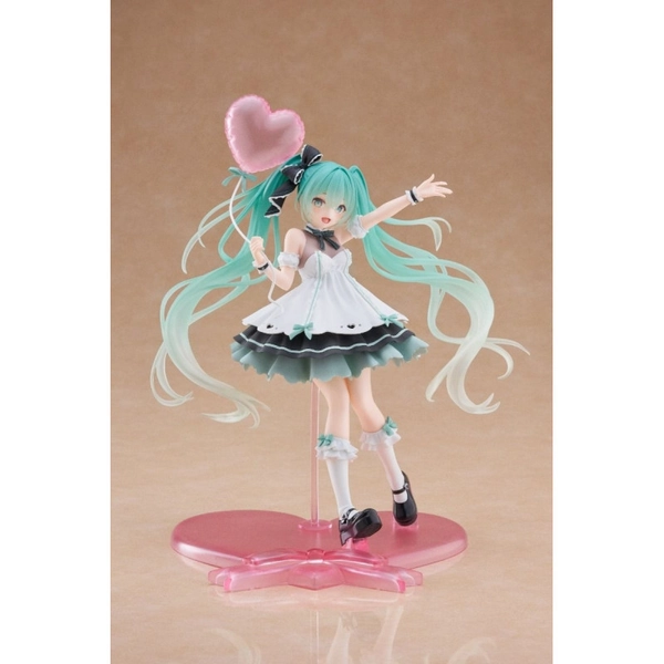 Figure Hatsune Miku Party Ver. AMP+ Birthday2025