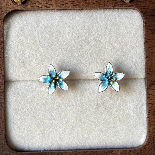 Silent Princess flower earrings, Triforce Earring Stud, Master Sword Earrings, Cosplay, Tears of the Kingdom, Flower earrings, Mastersword