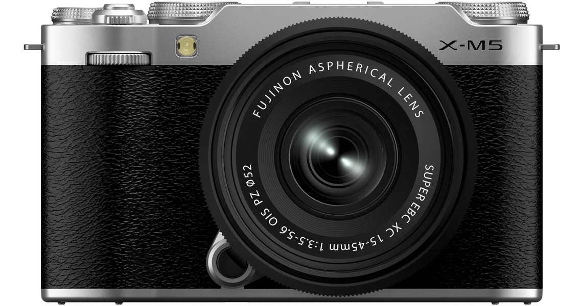 FUJIFILM X-M5 Mirrorless Camera with XC 15-45mm f/3.5-5.6 Lens (Silver)