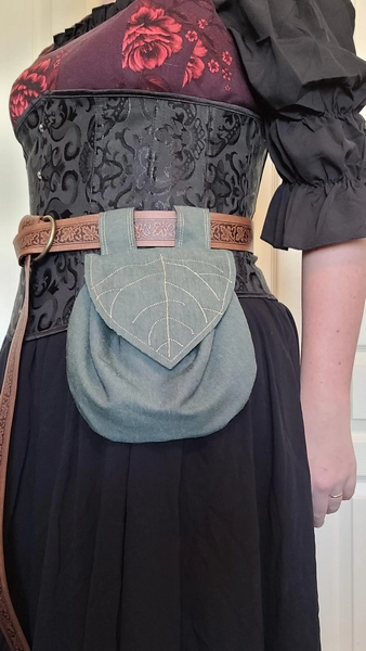 Leaf Belt Pouches