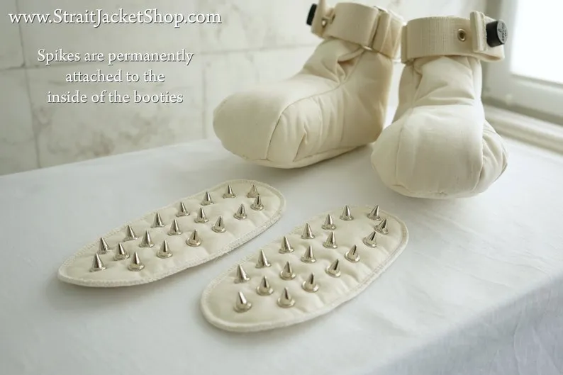 Crawling Habit Training Restraining Booties with Spikes and Segufix Locks