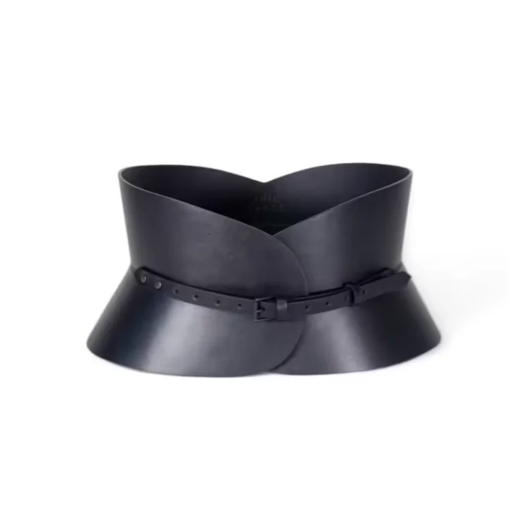 Hourglass corset belt 🖤