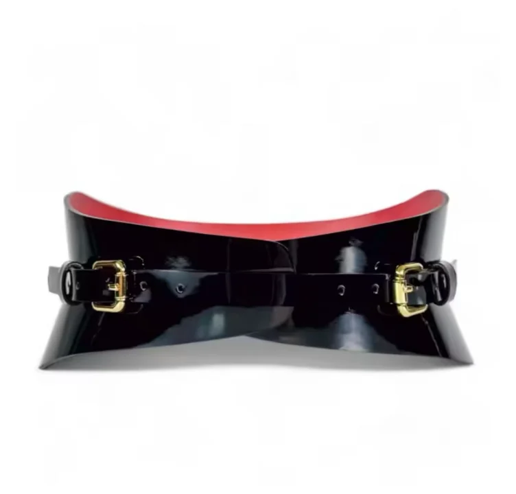 Patent leather corset belt 🖤
