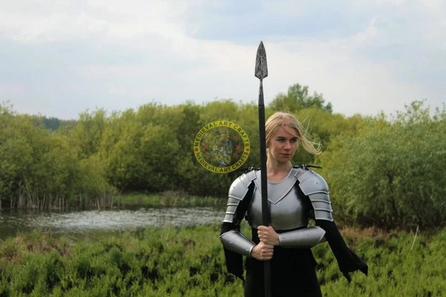 Medieval Lady Armor / LARP Armour