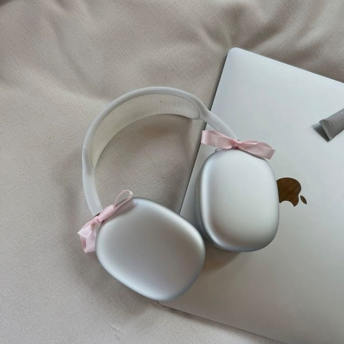 ♡ airpods max ♡