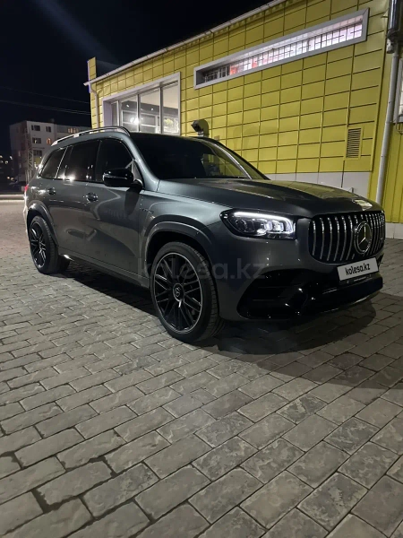Mercedes-Benz GLS 63 AMG 2022 г.