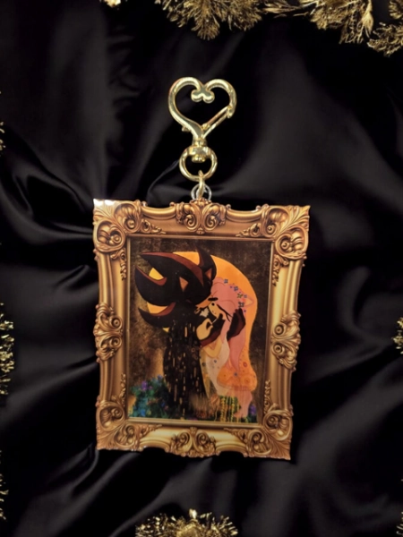 "The Kiss" Shadamy Keychain