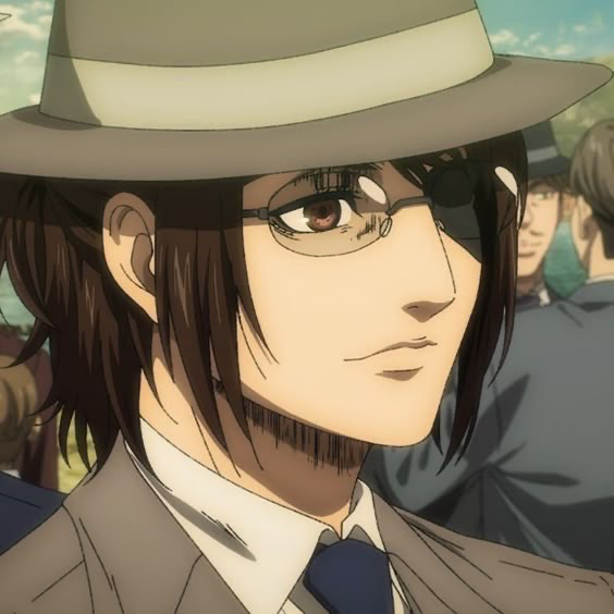 Marley Hange cosplay 