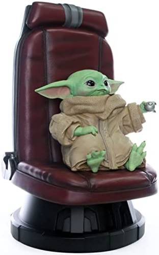 Star Wars: The Mandalorian: The Child in Chair