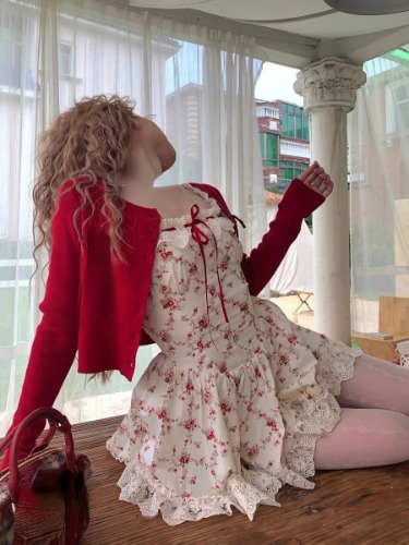 Mrs. Rosebud Outfit Set | 2 Piece Set / XS