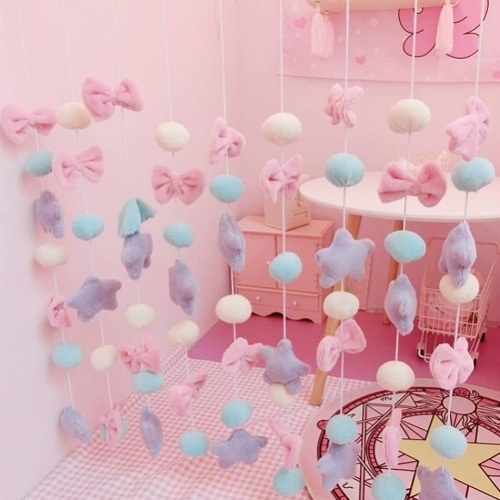 fluffy room curtains