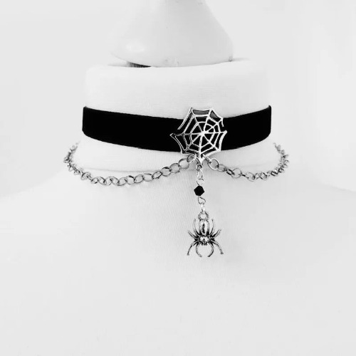Black Goth Chain Velvet Spiderweb Choker - Antique Silver Plated / 33cm