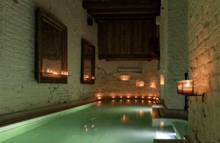 
        AIRE Ancient Baths: Relax Body & Mind    