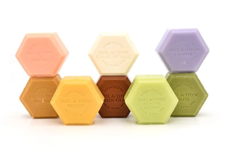 Сапуни с пчелни продукти | Пчеларска ферма Ради