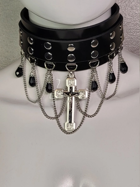 Gothic Chandelier Collar