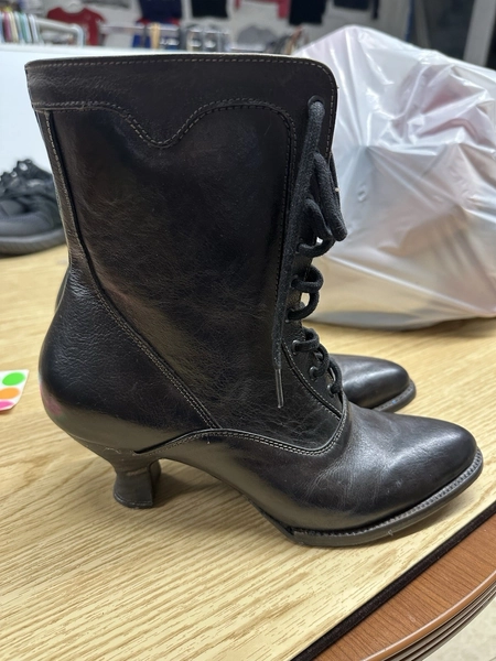 Oak Tree Farms Boots Women Lace Up Victorian Steampunk Western Leather US 8.5