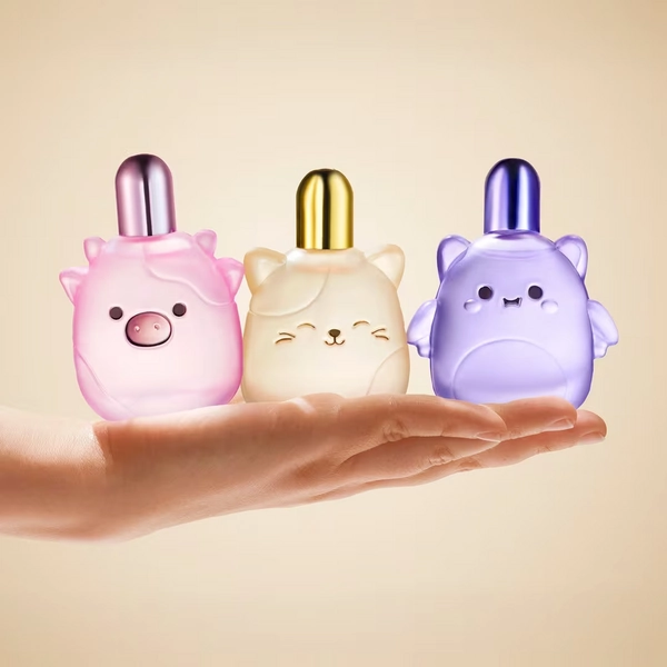 Squishmallows Fragrances 3-Piece Coffret Set moonlit mist Whisked Away  pink Pos