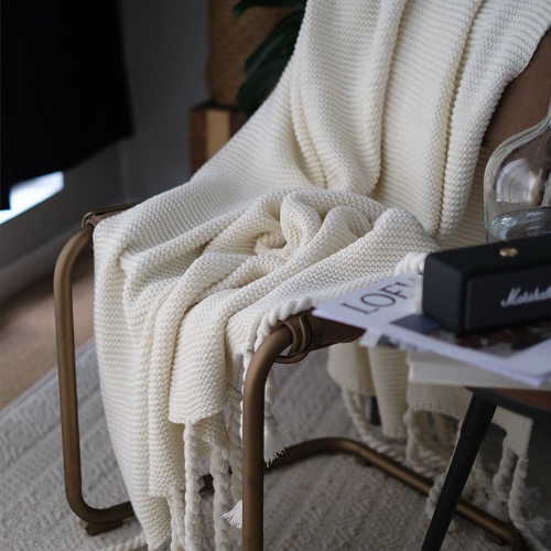 Tassel Woolen Blanket - Off-white