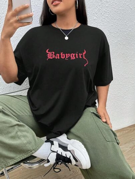 SHEIN EZwear Plus Letter Graphic Drop Shoulder Tee