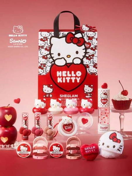 hello kitty makeup set !