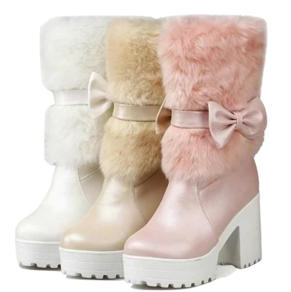Furry white Bow Boots