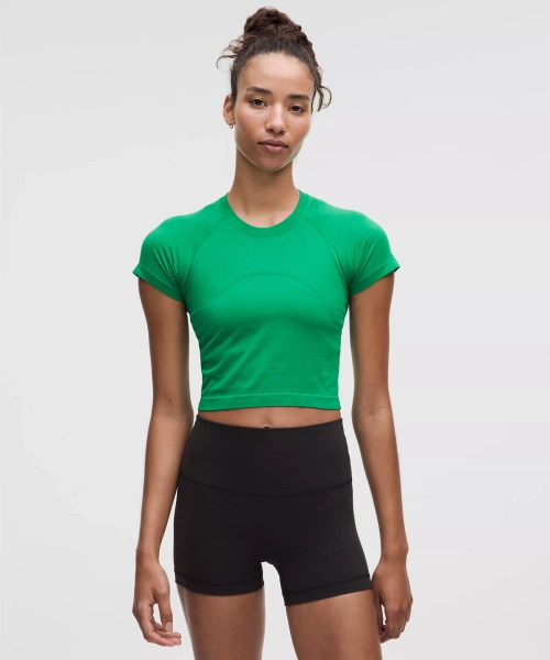 Swiftly Tech Cropped Short-Sleeve Shirt 2.0