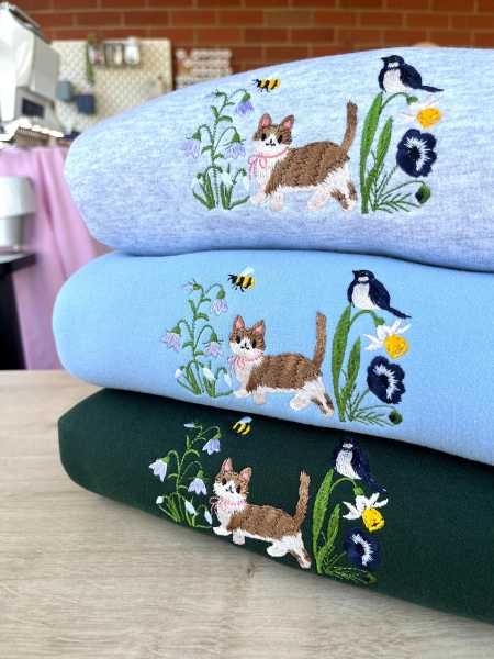 Spring Cat Wildflower Meadow Sweatshirt | Cute Cat Lover Gift