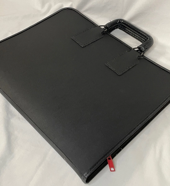Art Portfolio Case Red Zipper 11x14 Pages Included