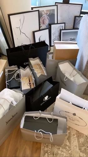 Shopping spree 