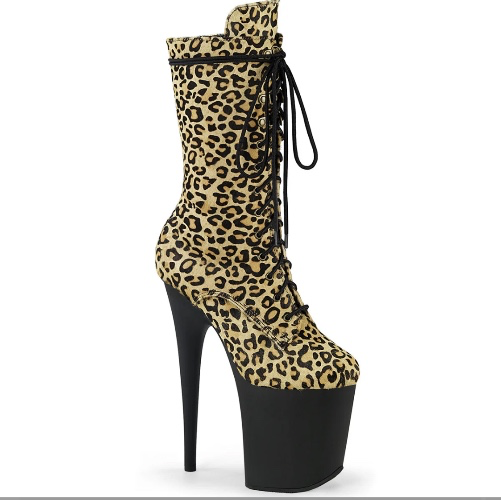 Stunning Lethal Lady V 