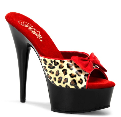 Stunning leopard print heels
