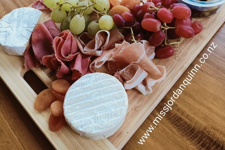 (L) CHARCUTERIE 🧀