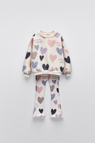 HEART SWEATSHIRT AND FLARED LEGGINGS MATCHING SET